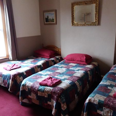 The Crouch Oak Bed & Breakfast Addlestone Bagian luar foto
